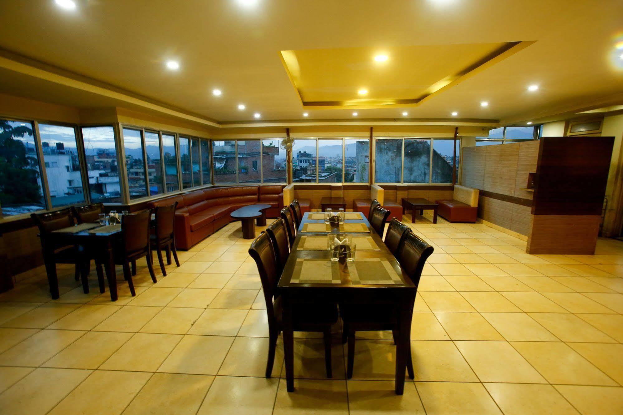 Hotel Nandini Katmandu Dış mekan fotoğraf