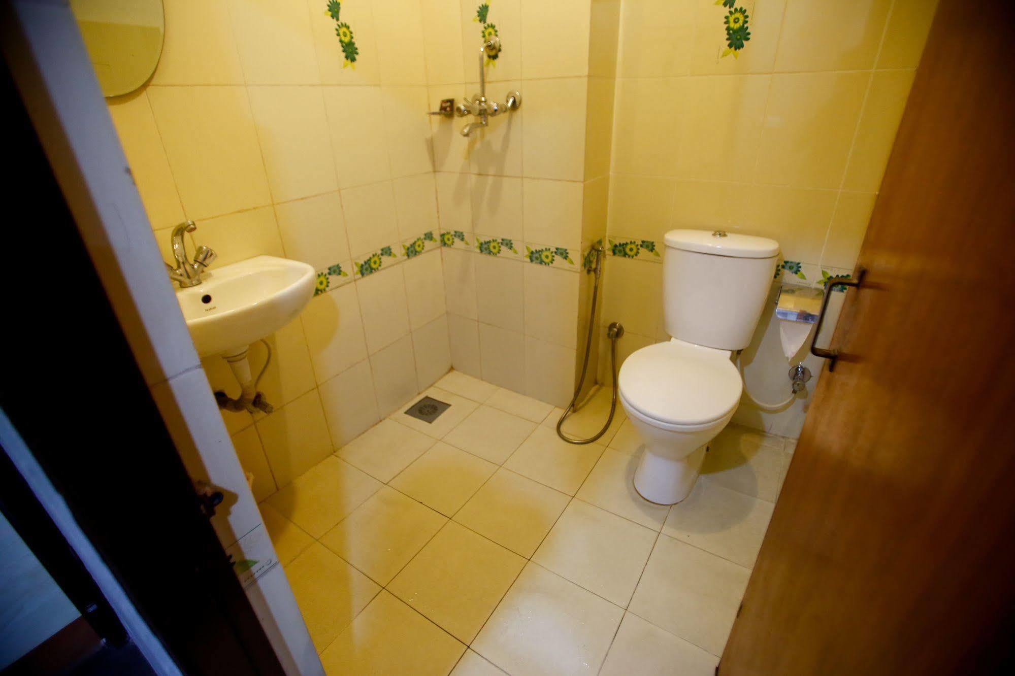 Hotel Nandini Katmandu Dış mekan fotoğraf