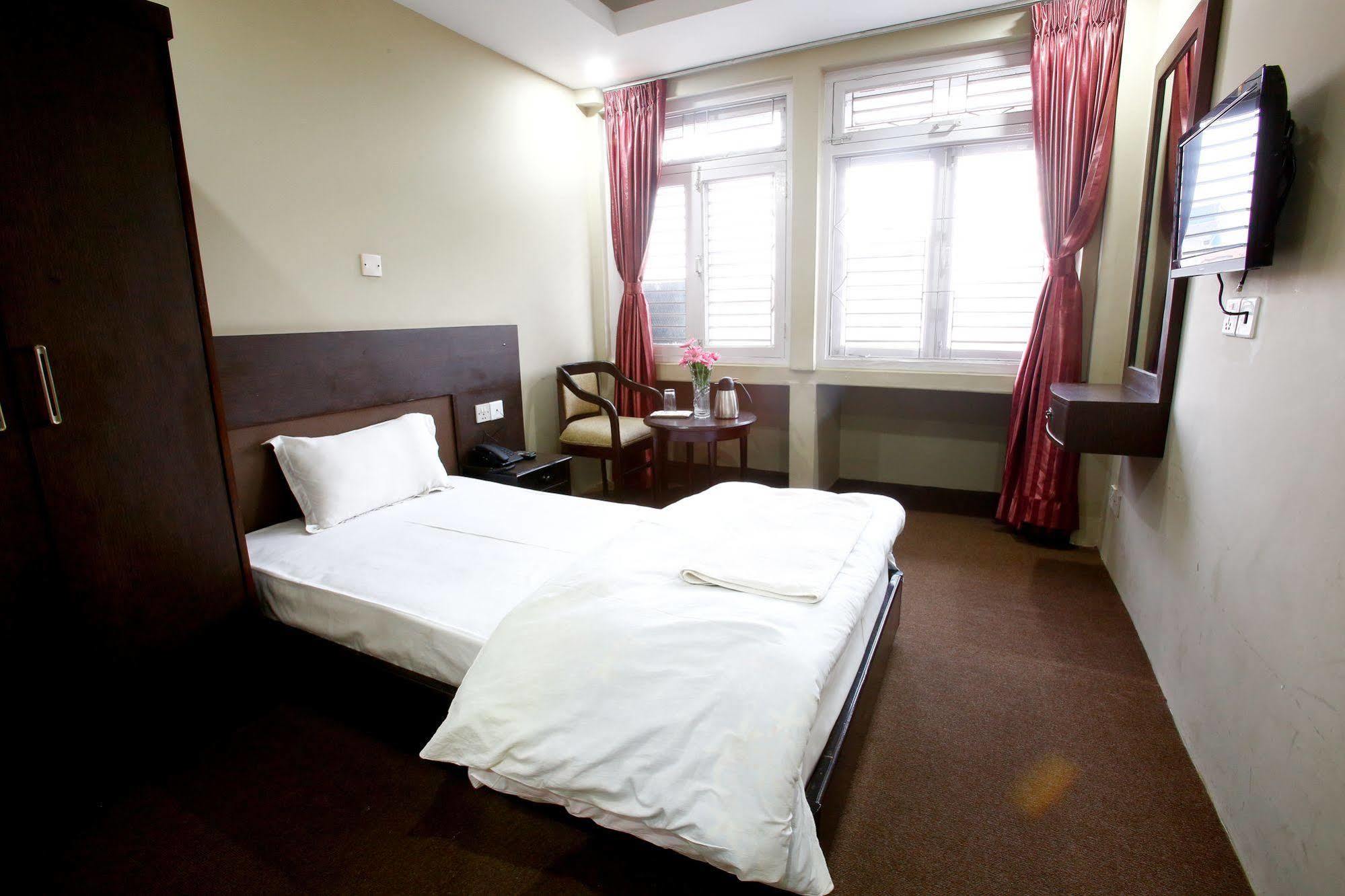 Hotel Nandini Katmandu Dış mekan fotoğraf