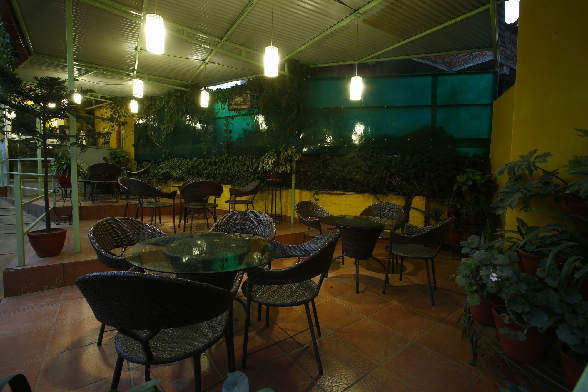Hotel Nandini Katmandu Dış mekan fotoğraf